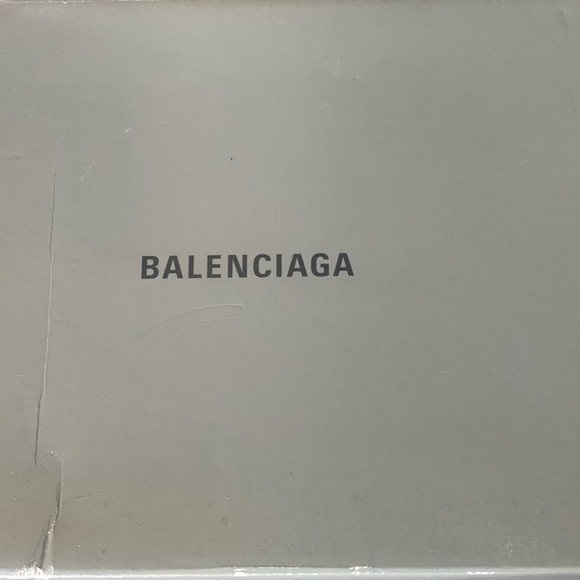 Balenciaga Triple S Hot Pink - Picture 4 of 6